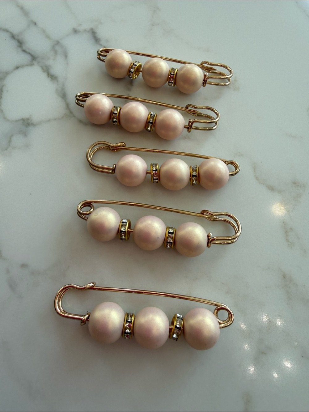 Gold-Tone Pink Pearlescent Bead Safety Pin Brooch